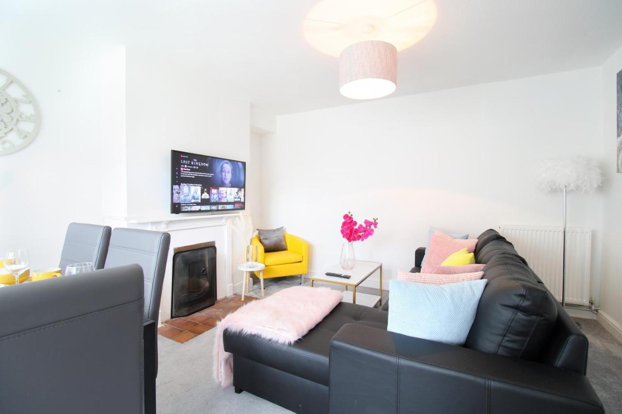 Virexxa Aylesbury Centre Appartement Buitenkant foto